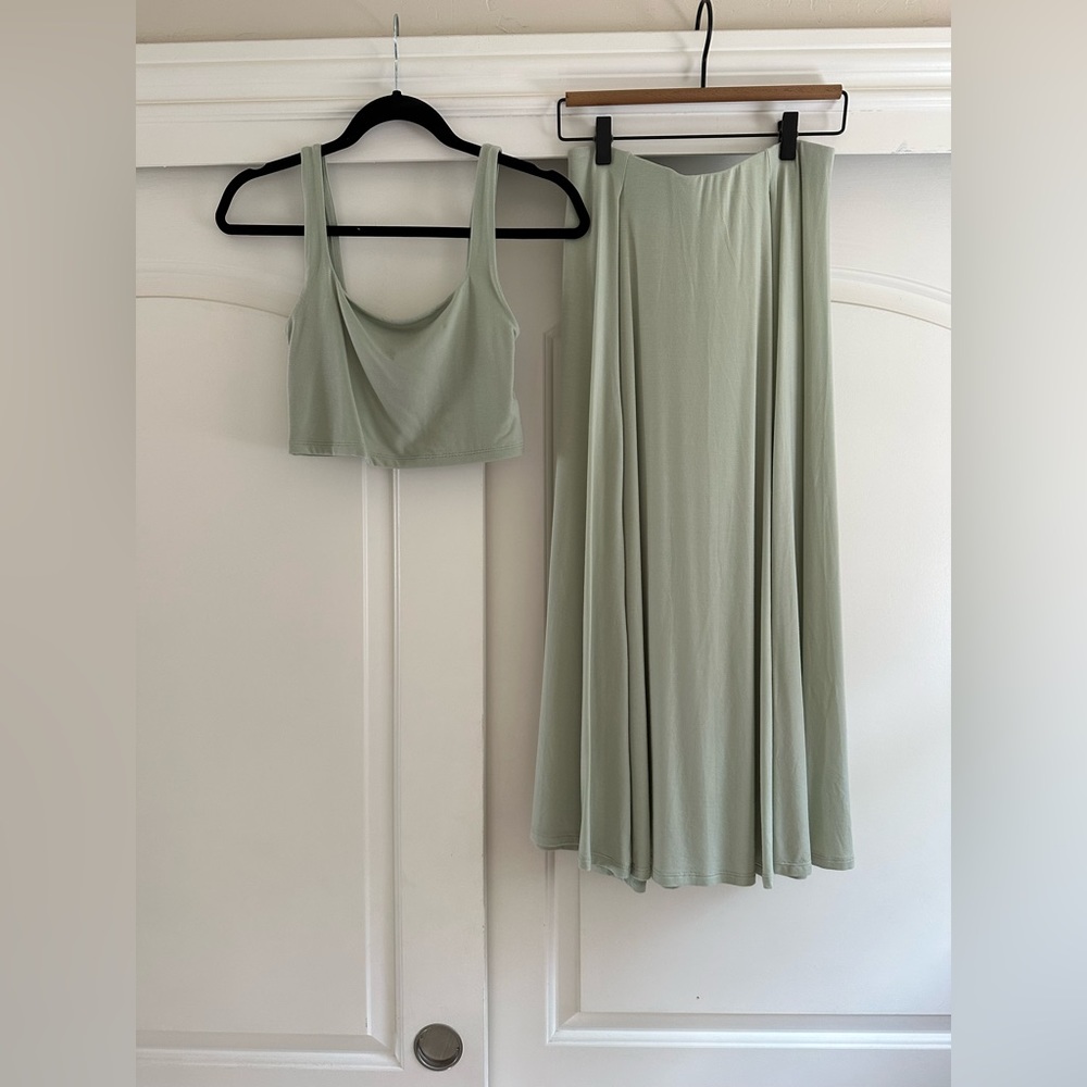 Aritzia Wilfred 2-Piece tank + skirt
